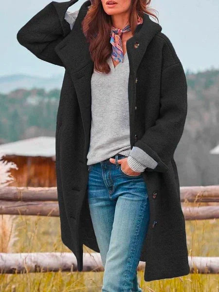 Manteau doux mi-saison Alessia de Danoir Paris, veste verte en tissu léger et confortable, idéale pour le printemps et l'automne.