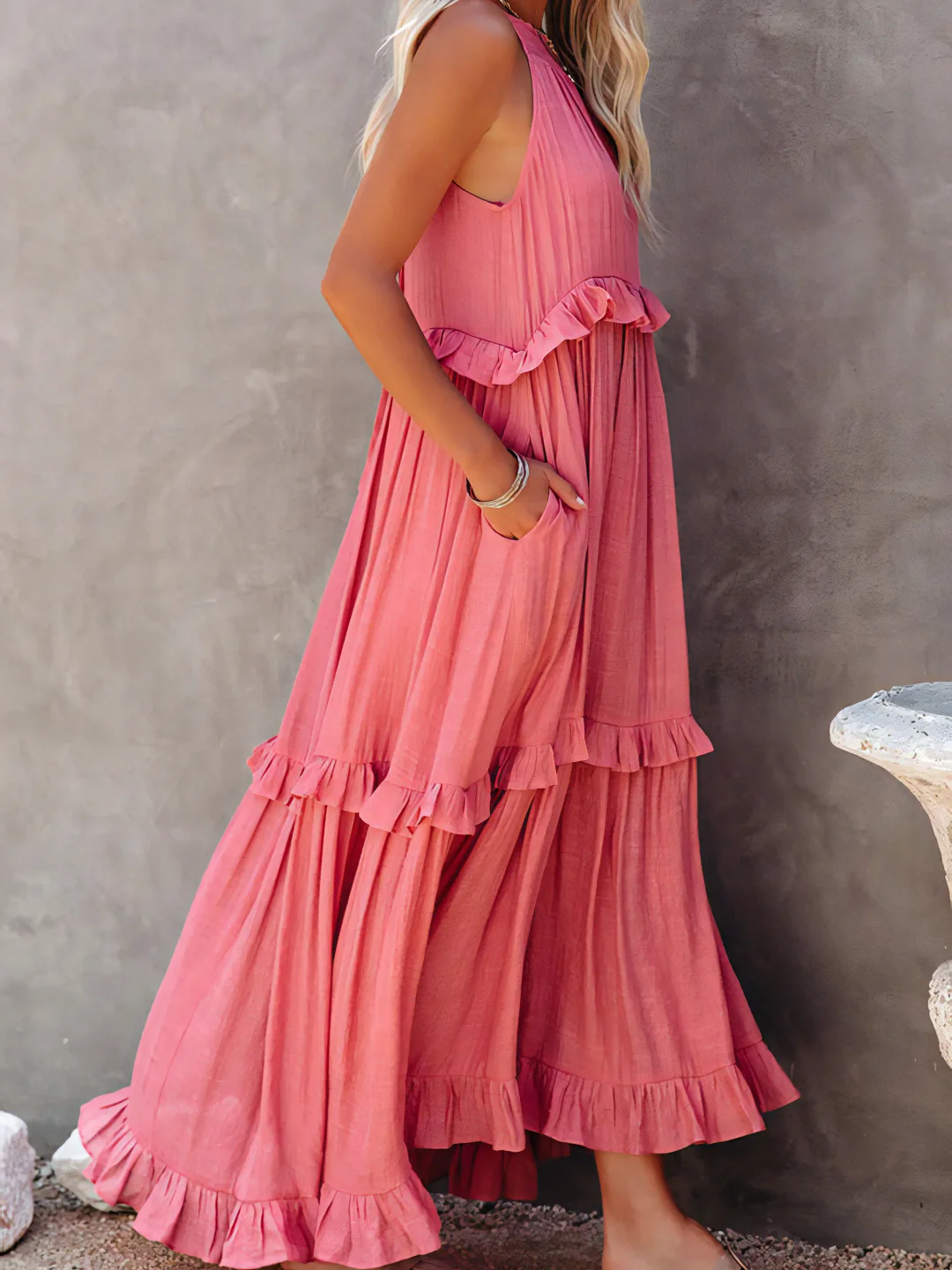 Robe estivale verte Elsie de Danoir Paris, élégante, légère, avec un style chic et confortable pour l'été.