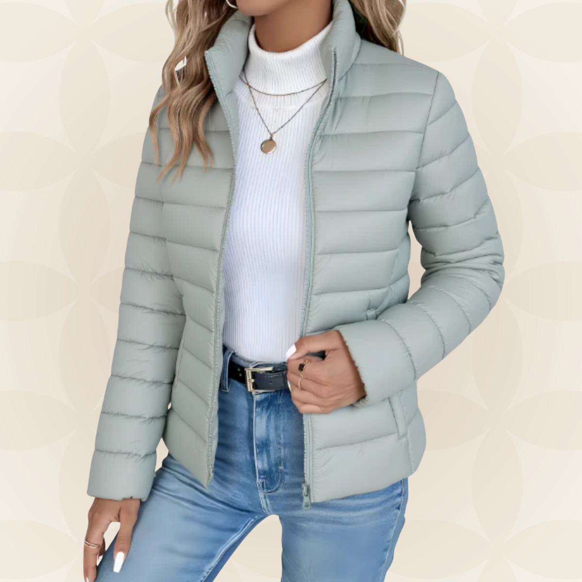 Veste intermédiaire rembourrée Danoir Paris Solis en vert, taille XS, vue de face avec détails du design et fermeture éclair.
