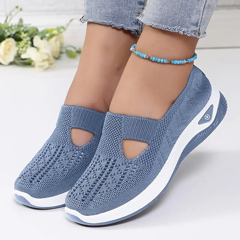 Chaussures antidérapantes violettes Danoir Paris avec semelles offertes, confort et sécurité pour un usage quotidien.