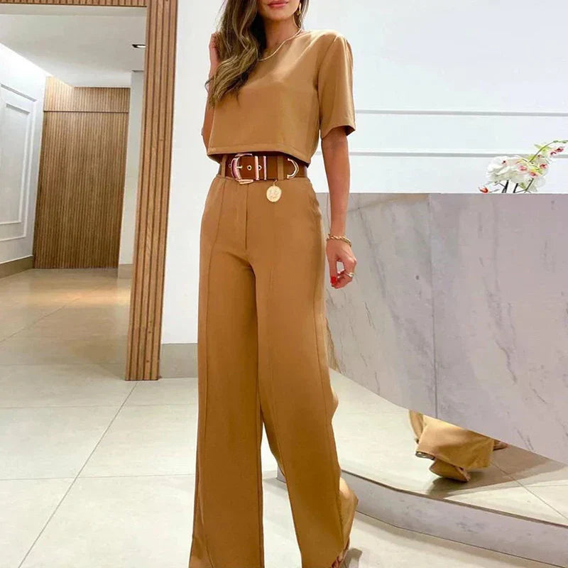 Ensemble décontracté élégant pour femmes Capucine de Danoir Paris, tenue toutes saisons en blanc, taille XS.