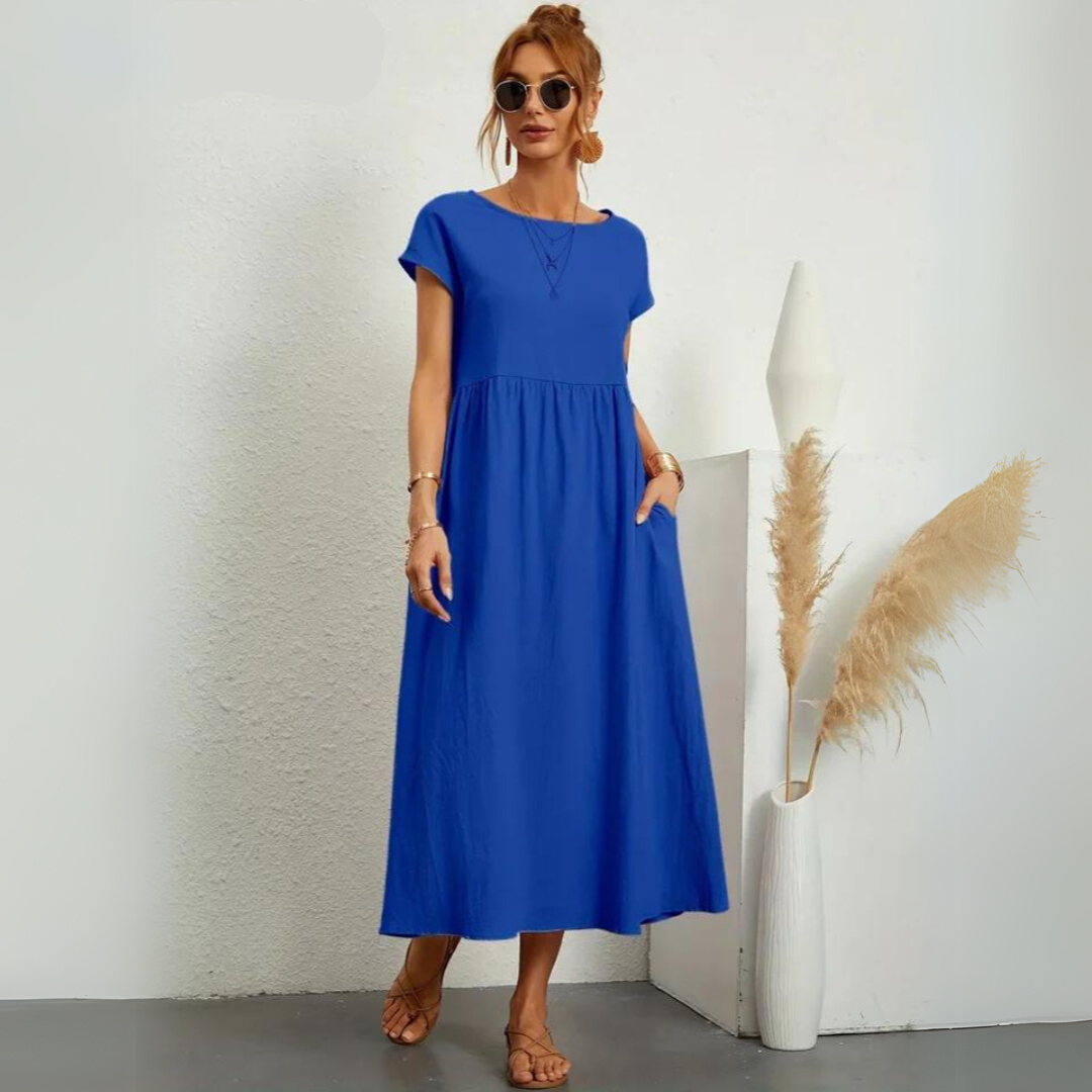 Robe midi décontractée en coton blanche pour femme de la marque Danoir Paris, vêtement léger et confortable.