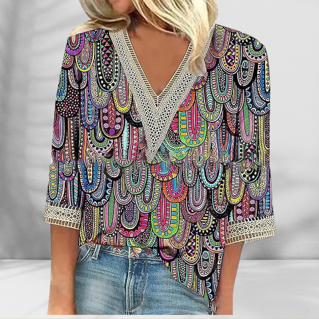 Blouse boho élégante Danoir Paris pour femme, haut rose avec détails sophistiqués, porté décontracté ou habillé.