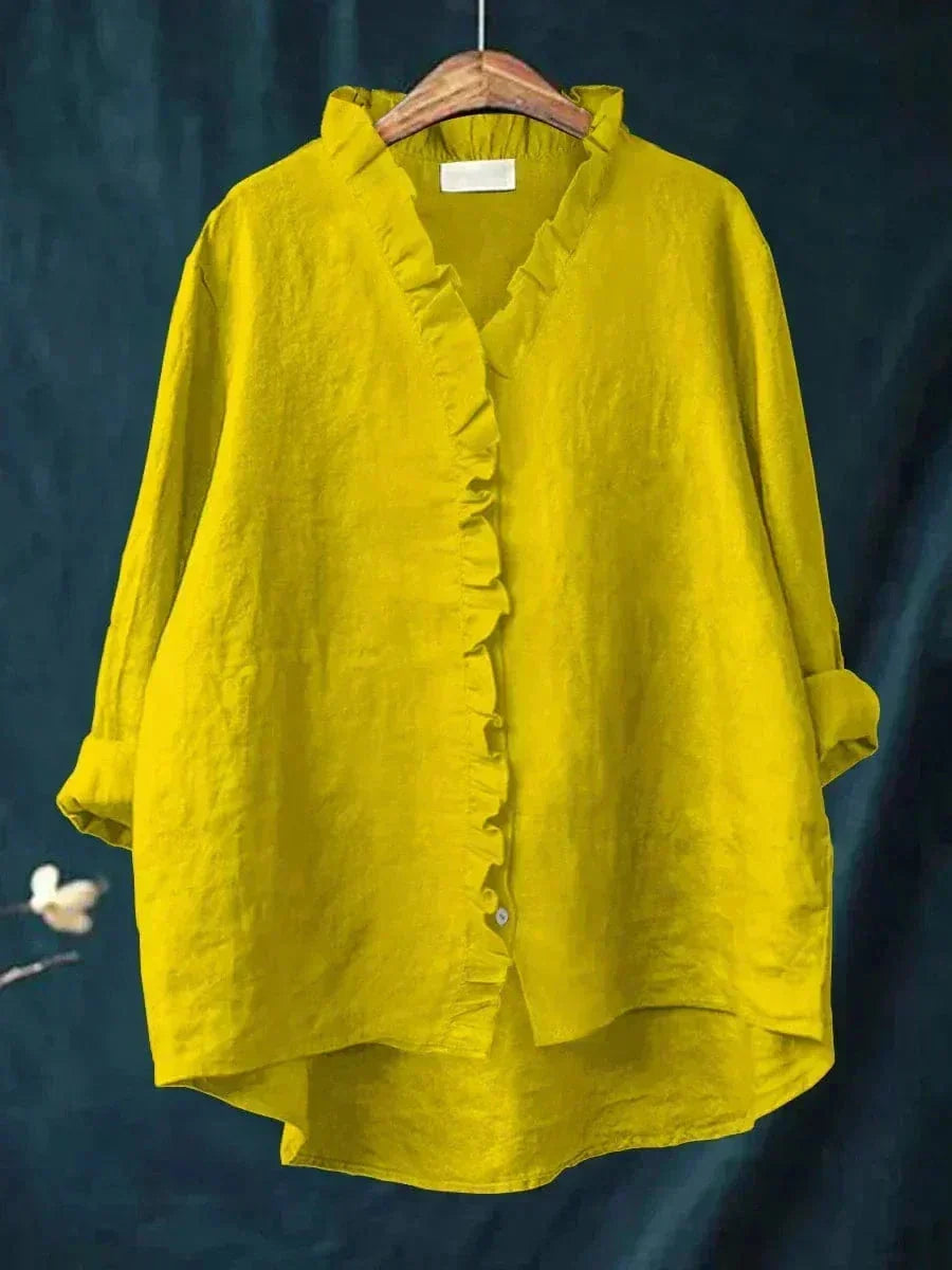 Blouse à volants Annette de Danoir Paris, en tissu léger, avec détails délicats et style intemporel, vue de face.