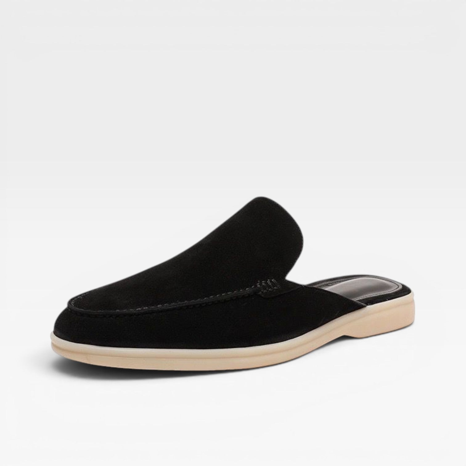 Mules en daim pour hommes Danoir Paris, mocassins décontractés sans talon à enfiler, vue de face.