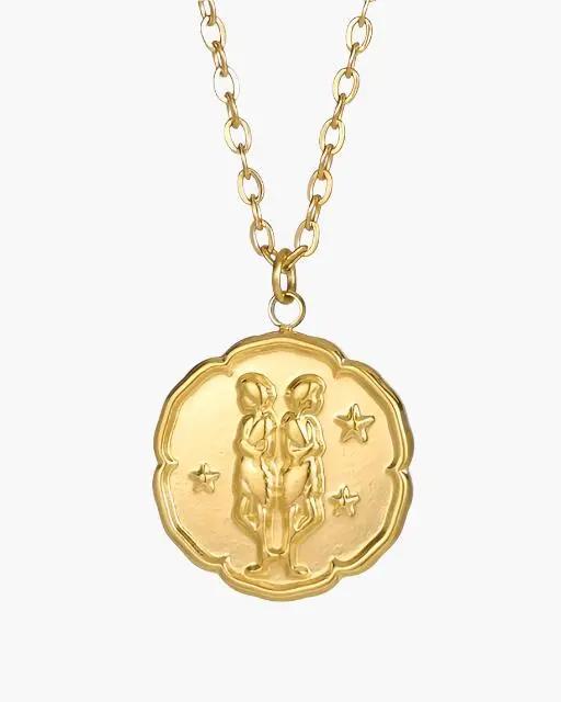 Collier zodiac du signe Aries en or de la marque Old Money, avec pendentif gravé du symbole du Bélier.