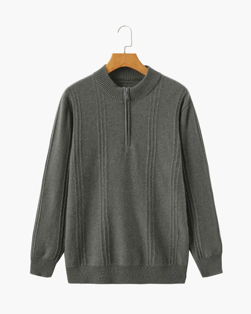 Pull homme en cachemire beige à col half-zip en tricot côtelé de marque Old Money, doux et élégant.