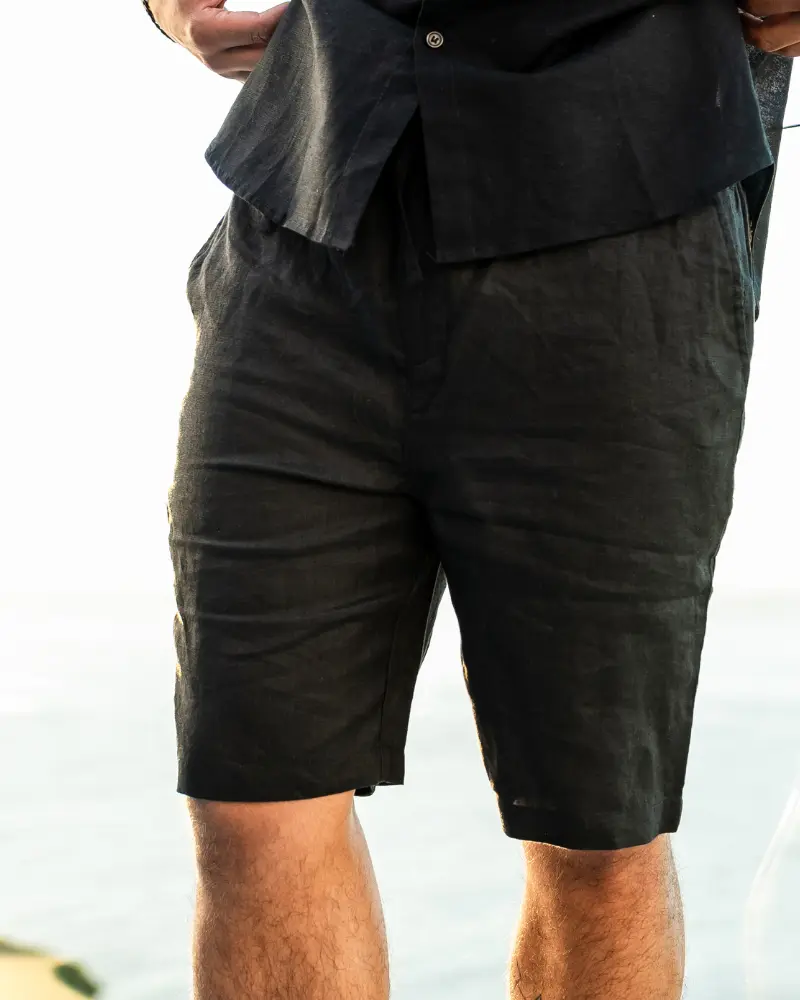 Shorts en lin beige Casablanca de la marque Old Money, style premium, tissu léger et confortable pour l'été.