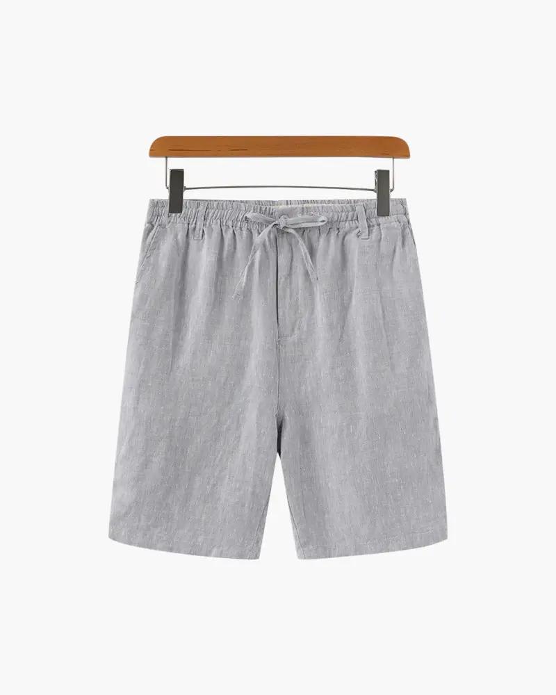 Shorts en lin beige Casablanca de la marque Old Money, look décontracté et élégant, en tissu de haute qualité.