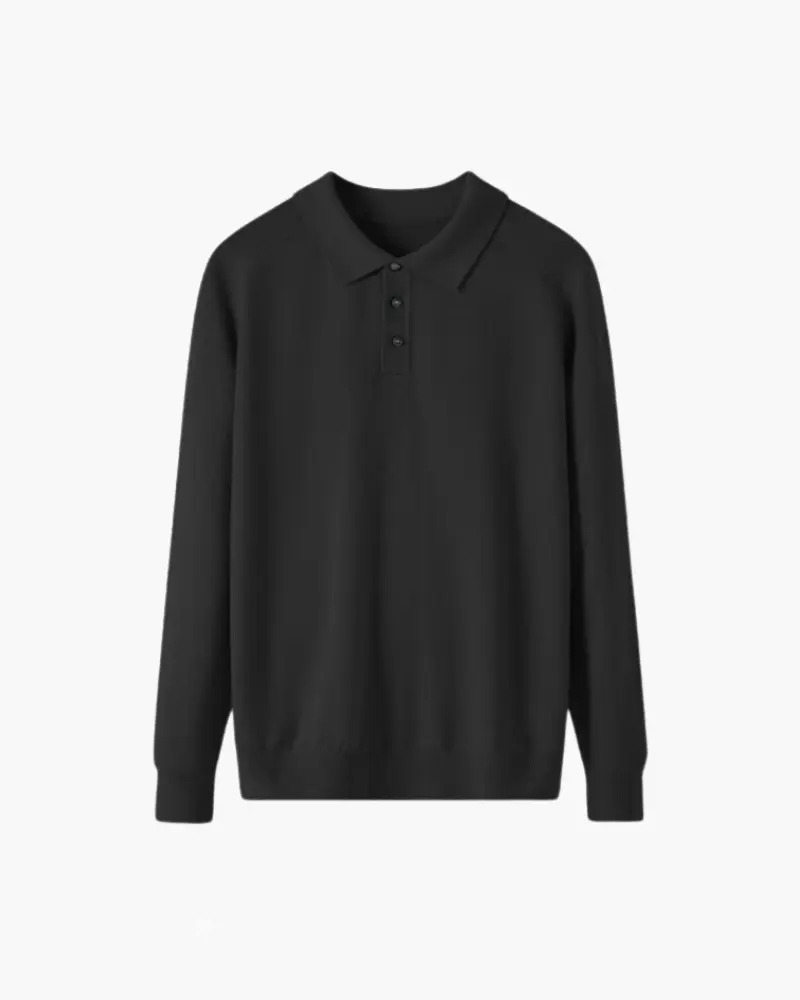 Polo en laine beige 100% premium de la marque Old Money, vue en détail, tissu doux et finition soignée.