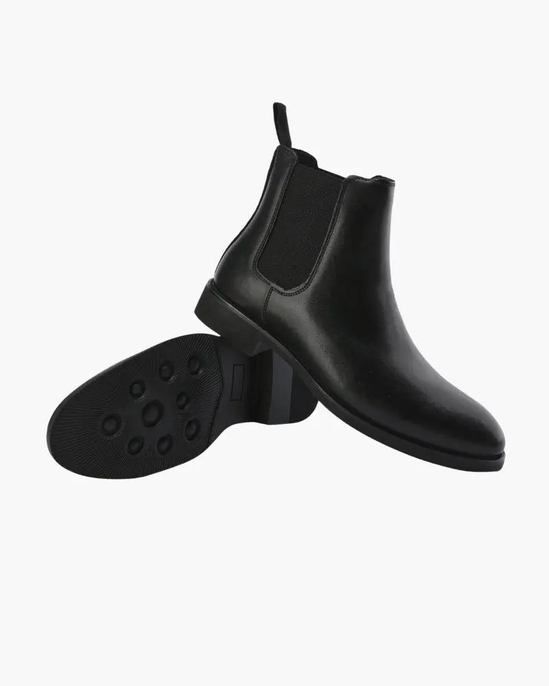 Bottes Chelsea Old Money en cuir noir, taille EU 38, style classique et élégant, vue de face.
