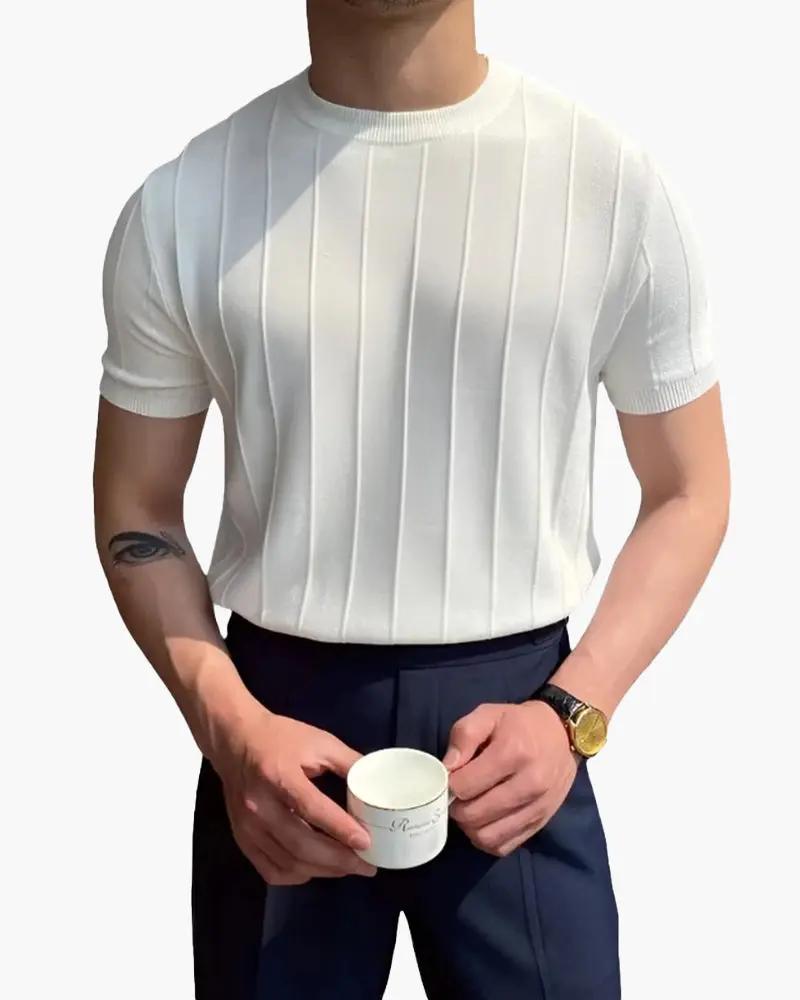 T-shirt côtelé Old Money Cannes bleue, coupe classique avec col rond et manches courtes, tissu texturé pour un style décontracté.