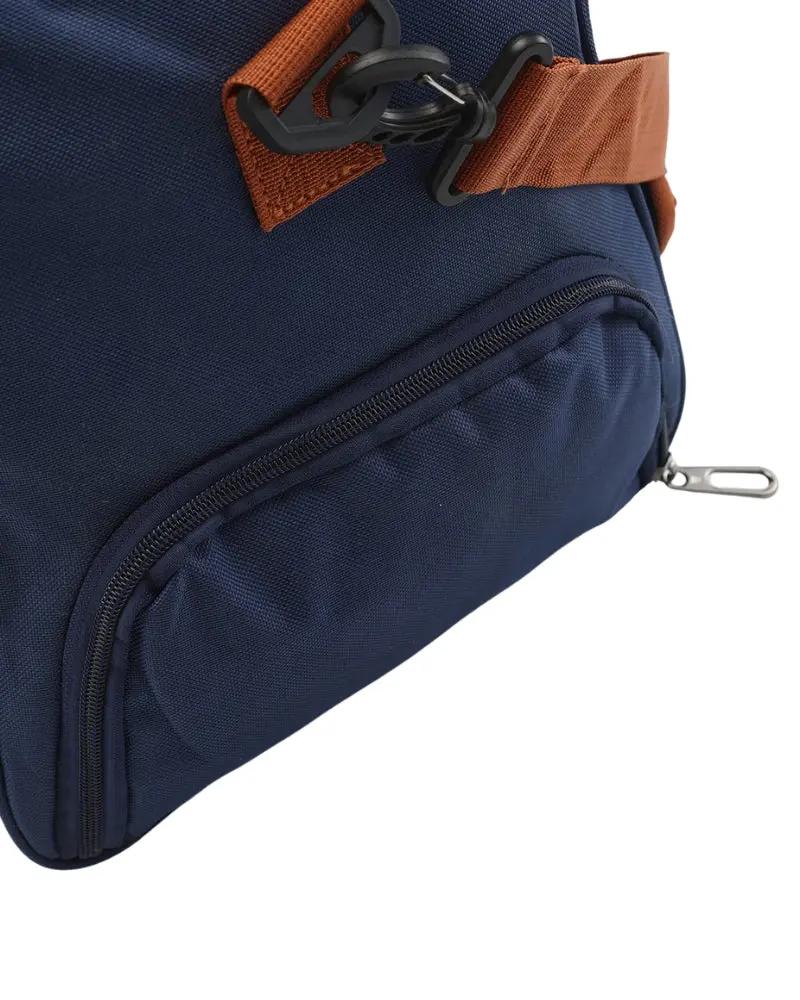 Sac de voyage Old Money Nova Duffle en bleu, sac de sport robuste avec poignées et fermeture éclair, parfait pour les voyages.