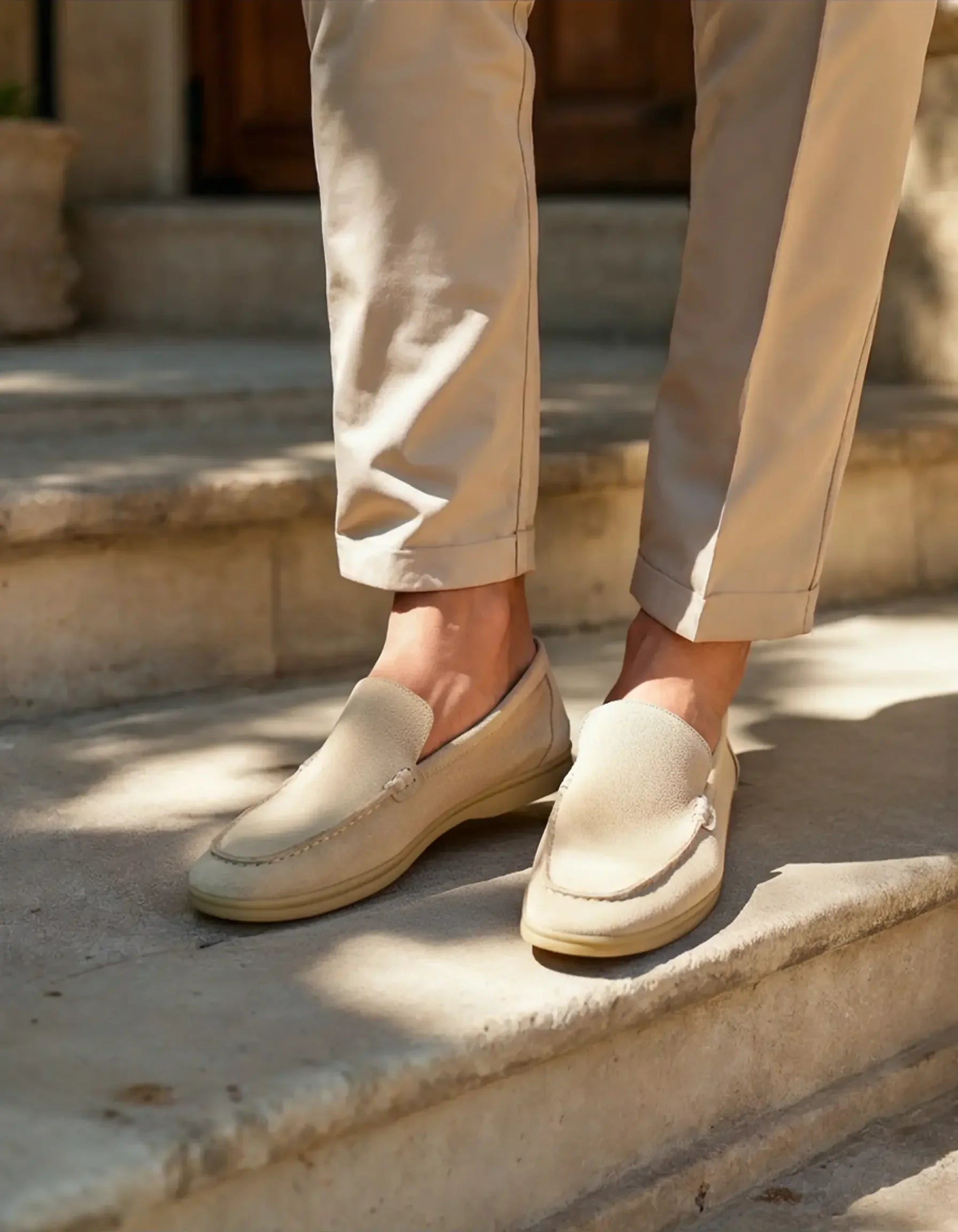Mocassins en daim Old Money Premium de couleur caramel, taille EU 39, pour hommes, élégants et confortables.