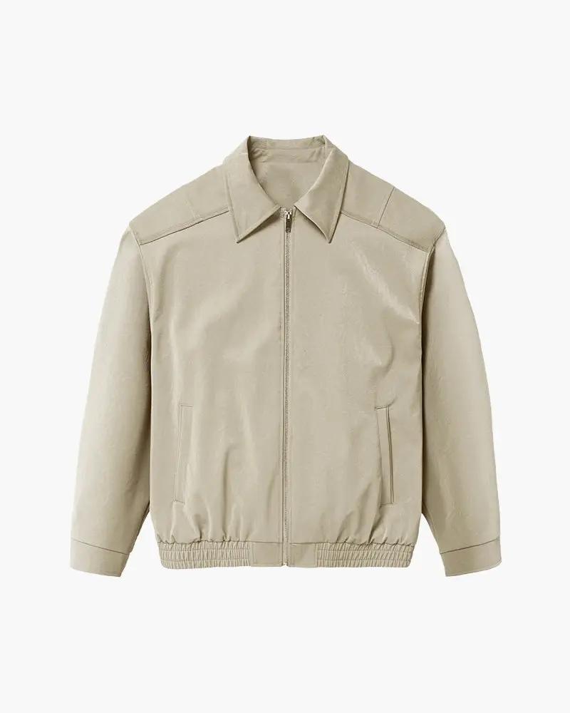 Veste zippée minimaliste Old Money en ivoire, style épuré et moderne, en tissu léger, vue de face.