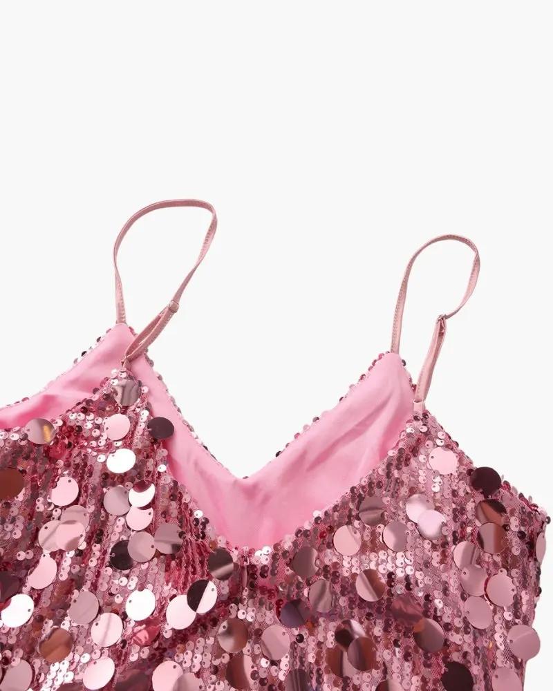Robe courte de fête en sequins rose doré pour femme, modèle Old Money Women, avec décolleté élégant et tissu brillant.