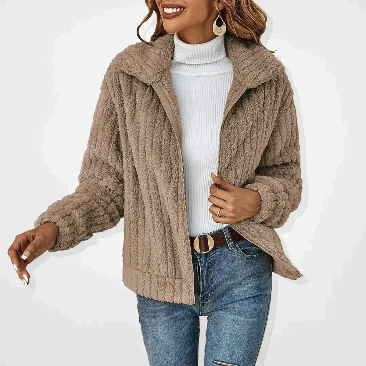 Veste zippée Danoir Paris Roberta pour femmes, en polaire douillette avec doublure moelleuse et finition quiltée.